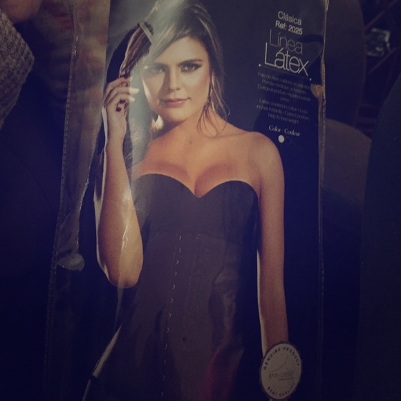 Ann cherry waist trainer