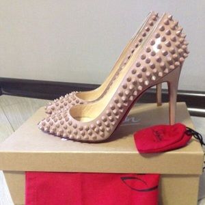 Christian Louboutin Pigalle 100 Shoe 37,5 size