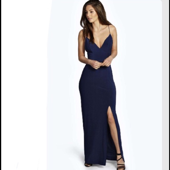 Slinky strappy maxi dress in navy!