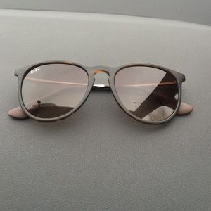 Ray Ban Erika sunglasses