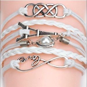 New charm bracelet ✨❤️