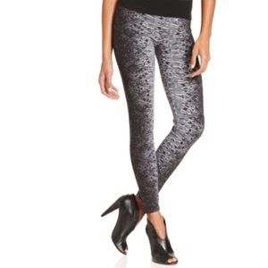 Bar lll reptile print leggings