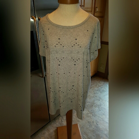 SOLD SOLD SOLD     Avenue Top Size 14/16