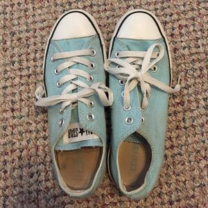 Blue Converse (Men 5 Women 7)