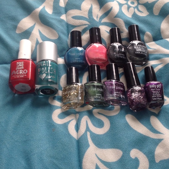 11 bottles of nail polish!