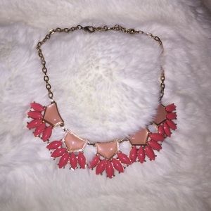 NWOT statement necklace