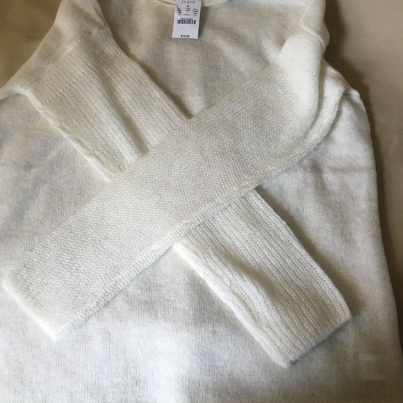 Cozy Ivory J. Crew Sweater NWT - Picture 3 of 4
