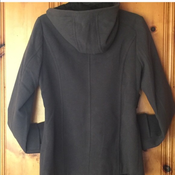 gray jacket - Picture 2 of 4