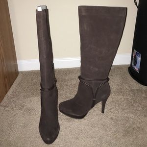 Boston Proper brown boot