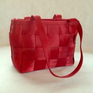 Harveys red seatbelt purse