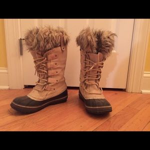 Sorel Joan of Artic boots