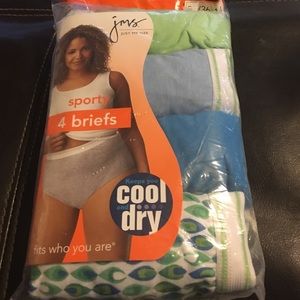 6 new sporty briefs cool dry just my size