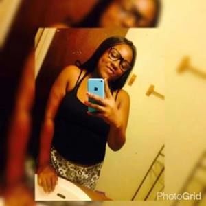 Meet your Posher, Janisha