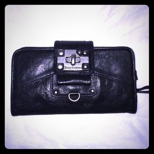 Juicy Couture black leather wallet