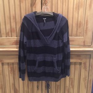 Splendid Pure Cashmere sweater