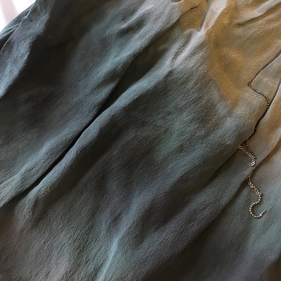 Silk tank top ✔️ - Picture 5 of 8
