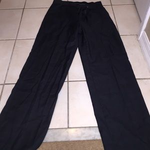 VanHeusen men's dress pants size 30/32