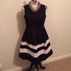 Dress with pockets NWOT