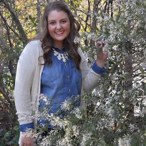 Meet your Posher, Lexie