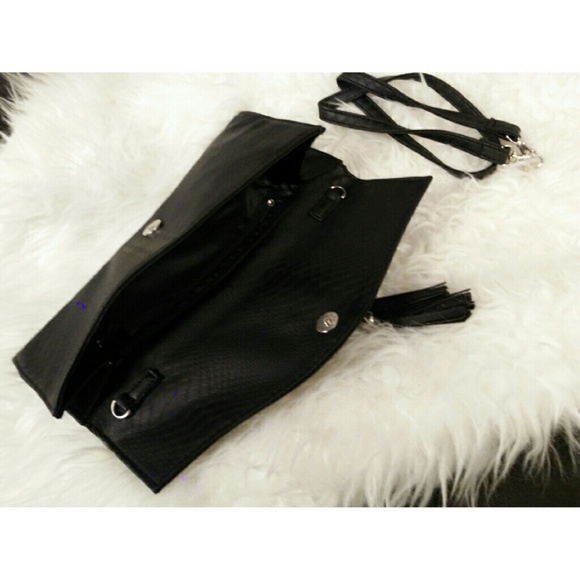 Faux Croc Clutch - Picture 2 of 2