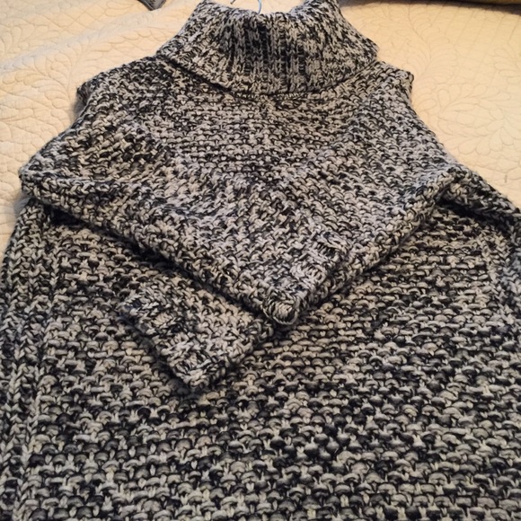 Sweater/dress - Picture 4 of 7