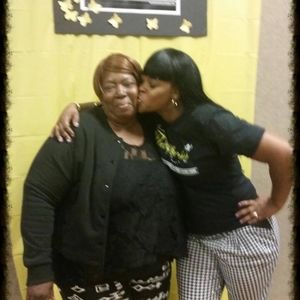 Meet your Posher, Lottie