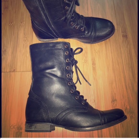 Steve Madden Troopa Boots size 8