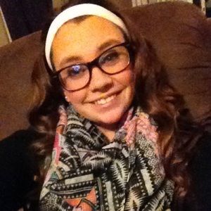 Meet your Posher, Amanda