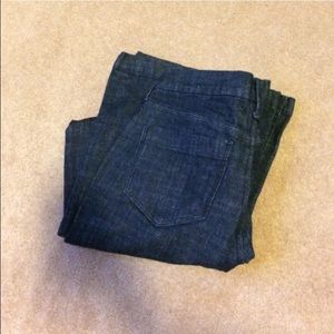 Size 4 "the flirt" Old Navy jeans