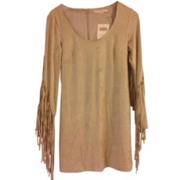 💋HP💋Pretty Faux Suede Fringe Sleeve Dress💋 - Picture 2 of 4