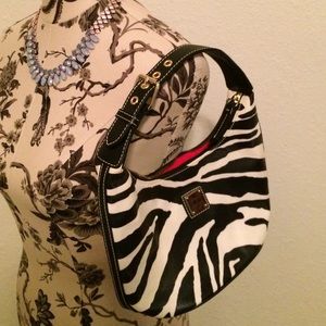 NWOT Dooney & Bourke purse