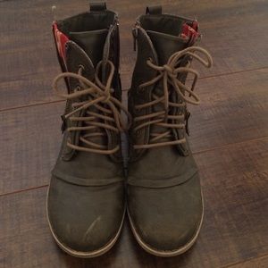 American Rag boots