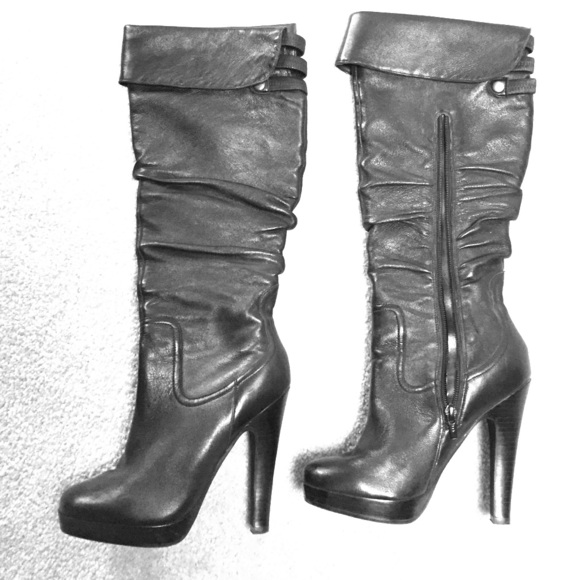 Jessica Simpson boots