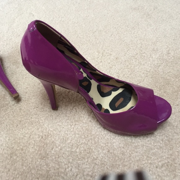 Jessica Simpson heels