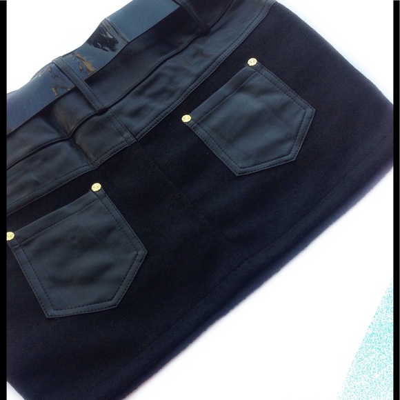 Joker Zipper Mini Skirt - Picture 5 of 6