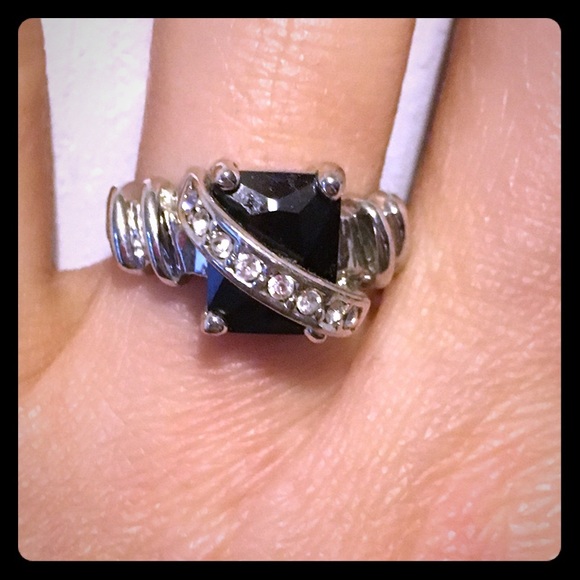 Park Lane Ring