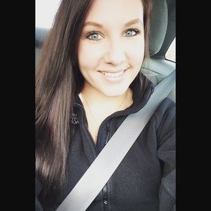 Meet your Posher, Paula