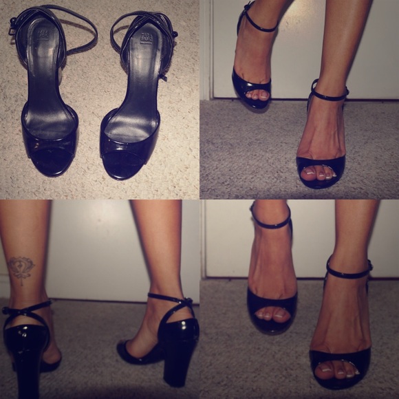 Zara Black Sandals