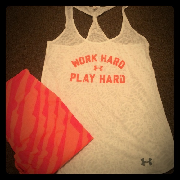 Under Armour Tops - Brand new workout tank!
