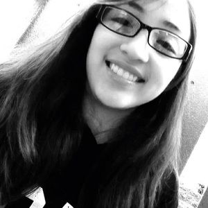 Meet your Posher, Stefanie