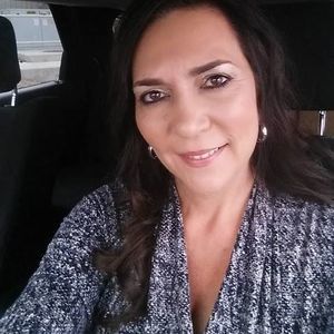 Meet your Posher, Lori