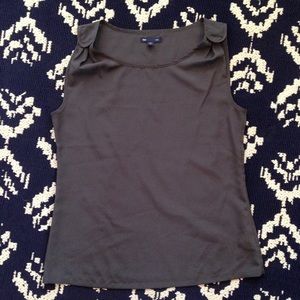 SOLD GAP sleeveless top