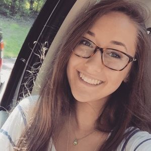 Meet your Posher, Sophia