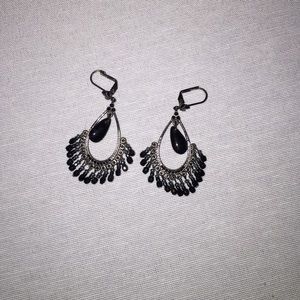 DONATED | Black beaded earrings