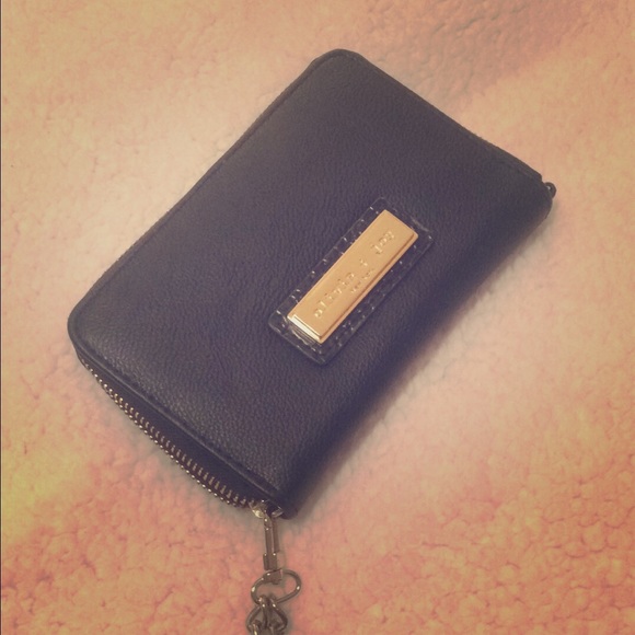 Olivia and joy wallet wristlet