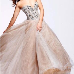 Sparkly top champagne Dave and Johnny prom dress