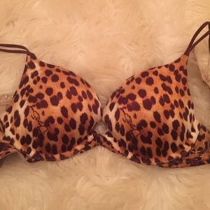 Victoria's Secret push-up bra 34b