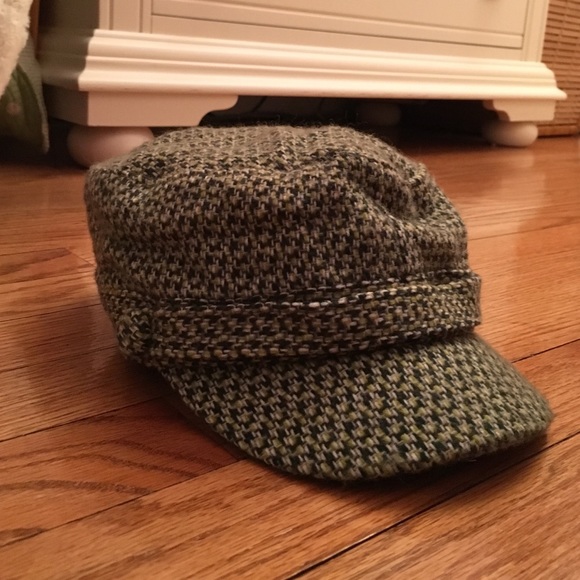 Green winter cap
