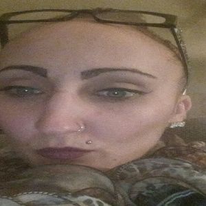 Meet your Posher, Dolly