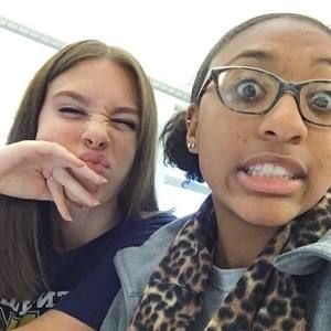 Meet your Posher, Alayna